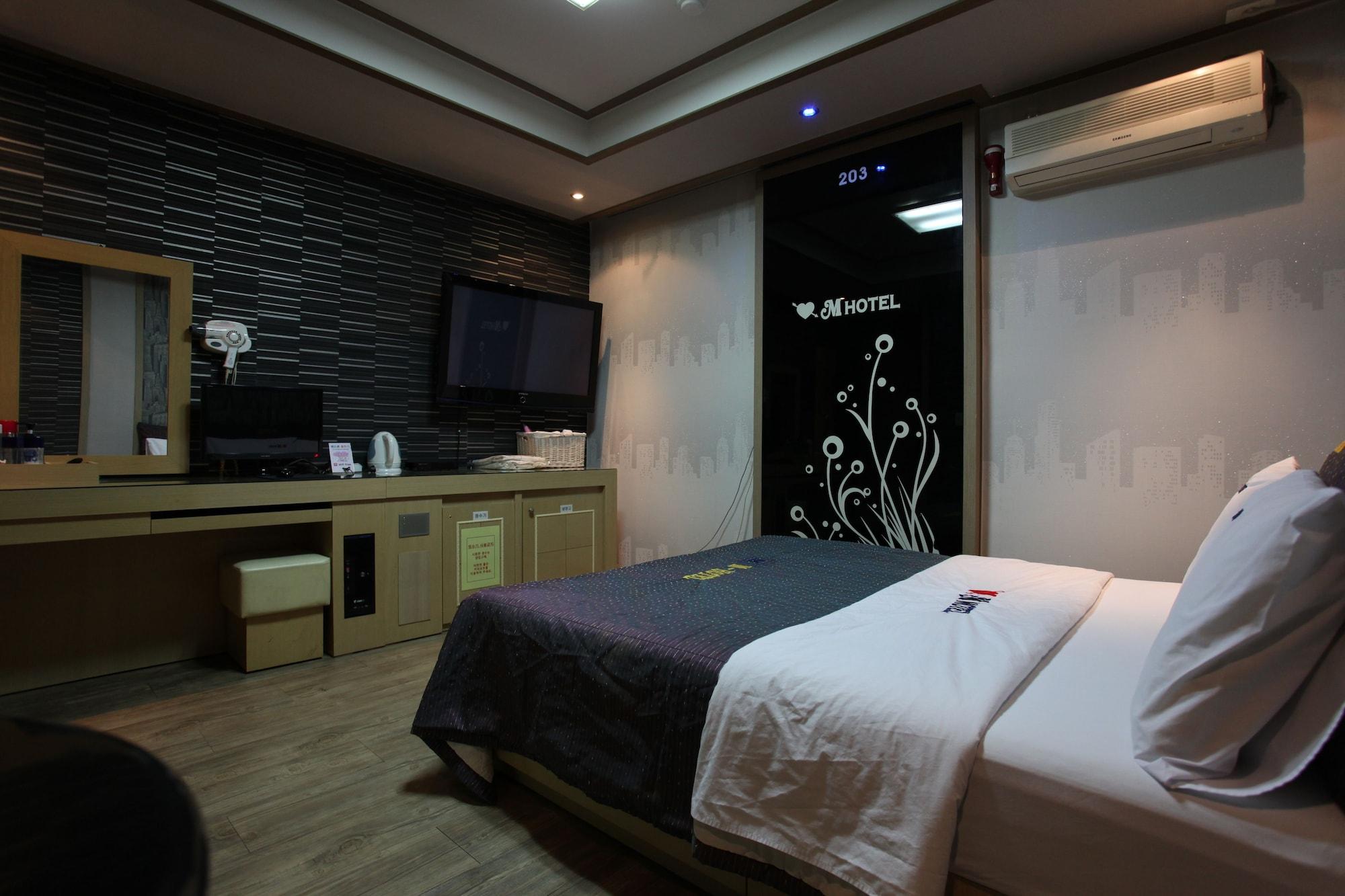 M Motel Songtan Pyeongtaek Exterior foto